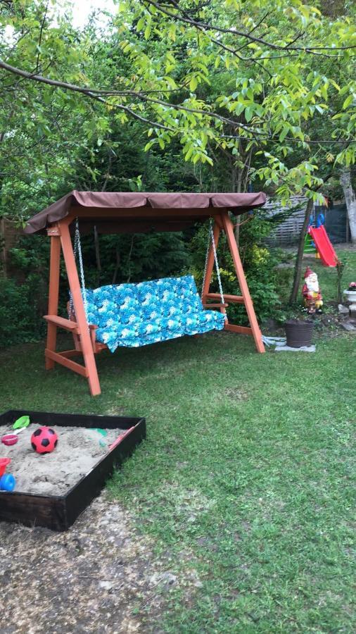玩具屋度假屋 Bodajk 外观 照片
